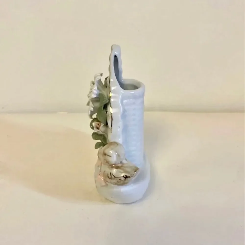 Vintage Ceramic Asian Floral Ship‎ Mini Vase